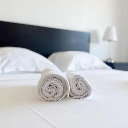 Апартаменты La Roseraie For 6 By Sunset Riviera Holidays Антиб