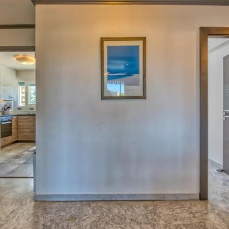 Апартаменты La Roseraie For 6 By Sunset Riviera Holidays Антиб