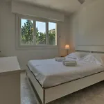 La Roseraie For 6 By Sunset Riviera Holidays 公寓 *