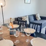 La Roseraie For 6 By Sunset Riviera Holidays 公寓 *