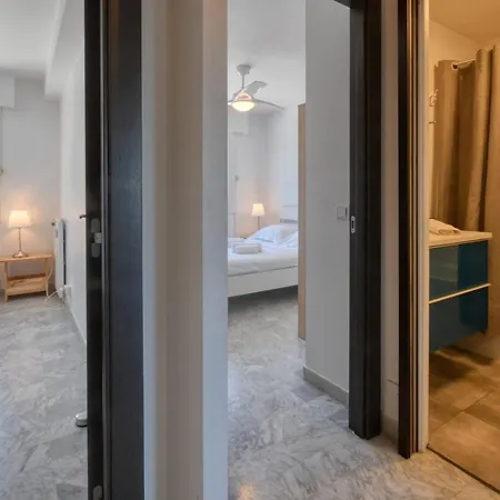 La Roseraie For 6 By Sunset Riviera Holidays Apartment Antibes