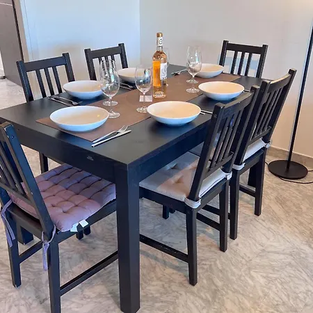 La Roseraie For 6 By Sunset Riviera Holidays Apartment Antibes